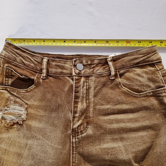 Destroyed Ankle Crop Jean - Size Medium - Picture 6 of 8